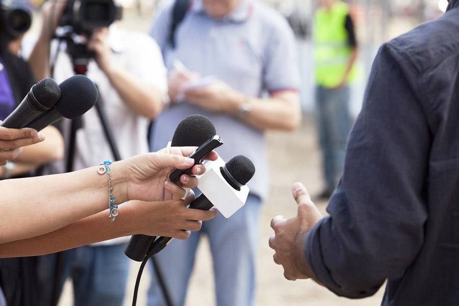 万达橡胶集团召开“民族梦 万达梦”跨越危机2014初夏座谈会